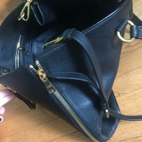 PRADA Leather Bag - Picture 6 of 9